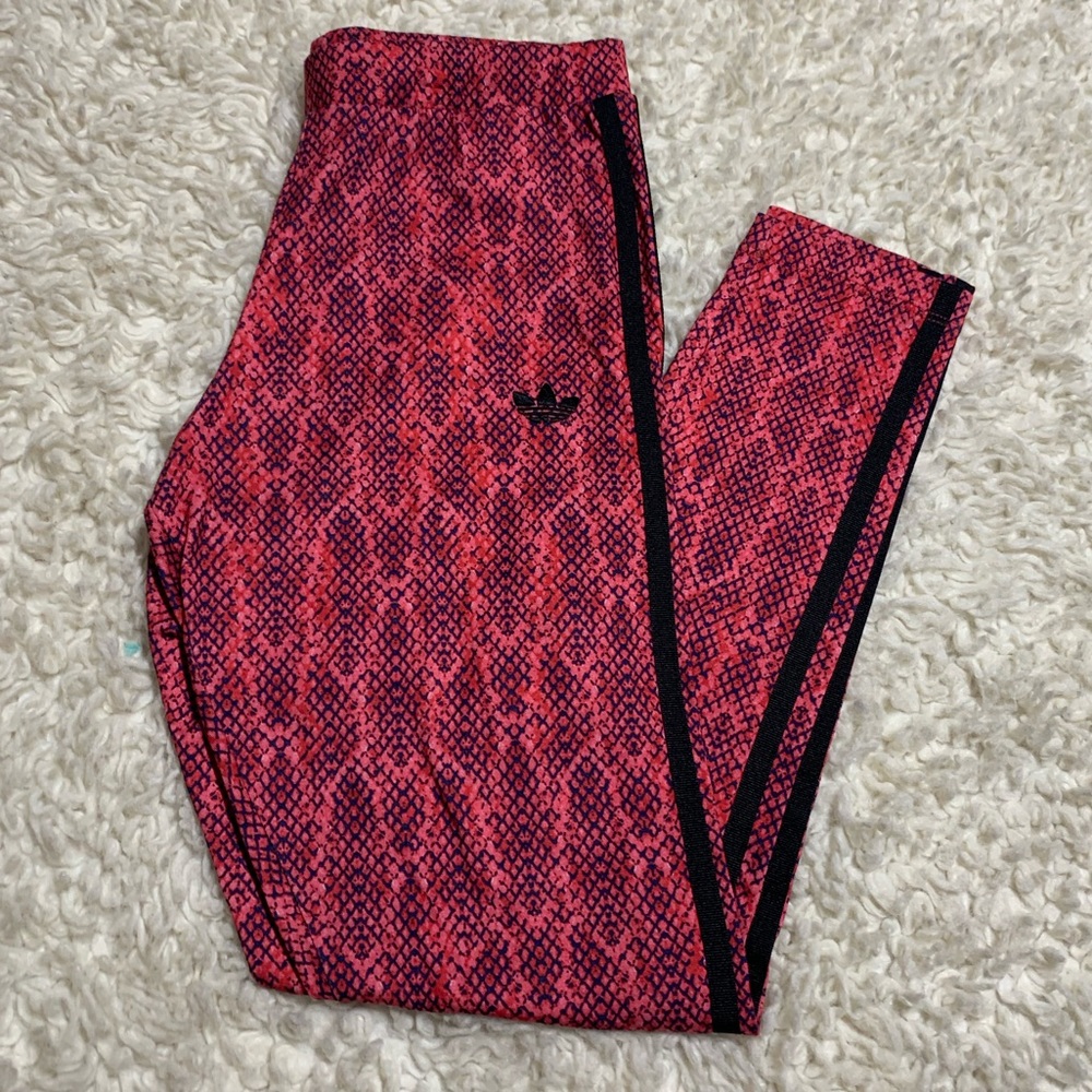 🔥ADIDAS SNAKESKIN PRINT CROPPED LEGGINGS Size S